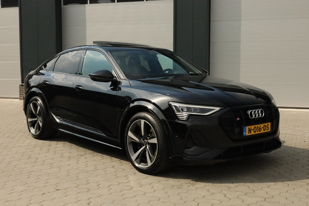 Audi e-tron Sportback S quattro 95 kWh 503pk B&O Pano Adaptief Camera Keyless 56345649-0.jpg | De Occasion Fabriek
