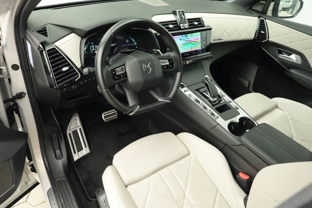 DS DS 7 Crossback E-Tense 4x4 Be Chic Trekhaak Pano Massage Stoelverw./-koeling 56689275-0.jpg | De Occasion Fabriek