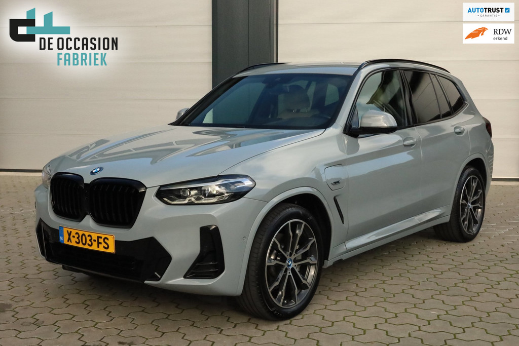 BMW X3 XDrive30e M Sport Memory Camera Carplay 56790592-0.jpg | De Occasion Fabriek