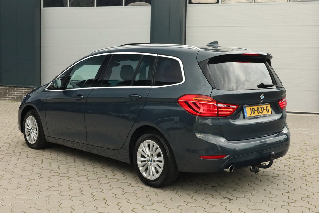 BMW 2 Serie Gran Tourer 218i 7-zitter Trekhaak Pano 57066757-4.jpg | De Occasion Fabriek