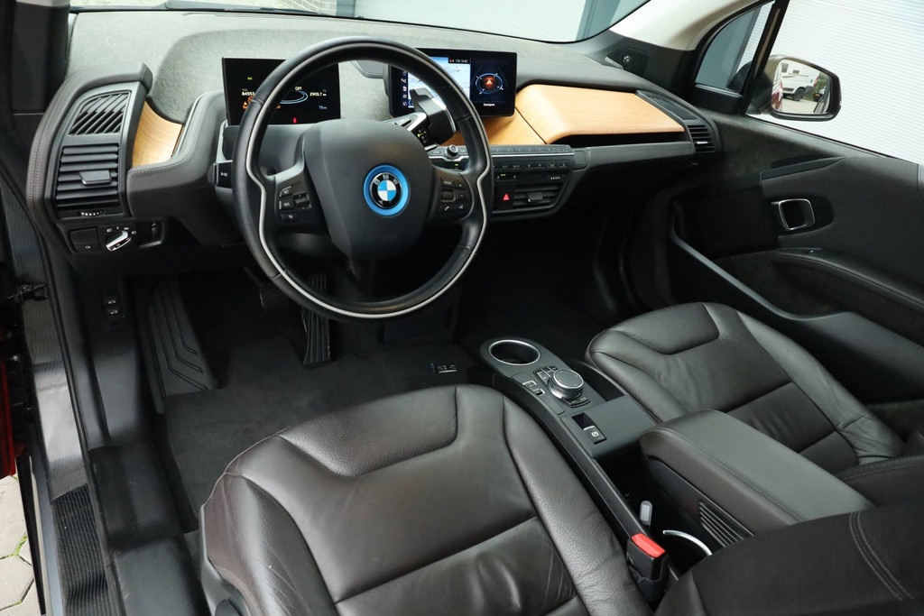 BMW i3 S iPerformance 94Ah 33 kWh Pano Keyless Warmtepomp Carplay Harman/Kardon 57595381-0.jpg | De Occasion Fabriek