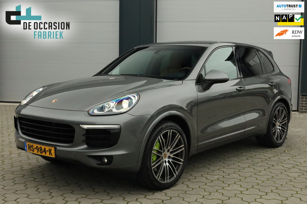 Porsche Cayenne 3.0 S E-Hybrid Trekhaak Luchtvering Stuurverwarming 57705024-0.jpg | De Occasion Fabriek